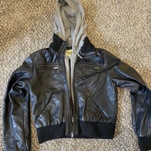 Women’s leather jacket